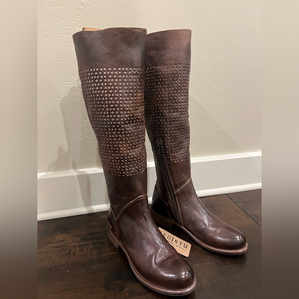 NWT Bed Stu Cambridge Brown Leather Boots, size 8